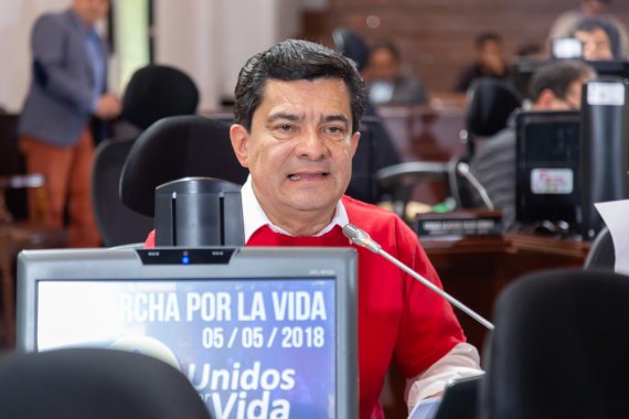 <p>Concejal Ramirez insiste a Peñalosa decretar ley seca el Día de la Madre, la jornada más violenta en Bogotá</p>