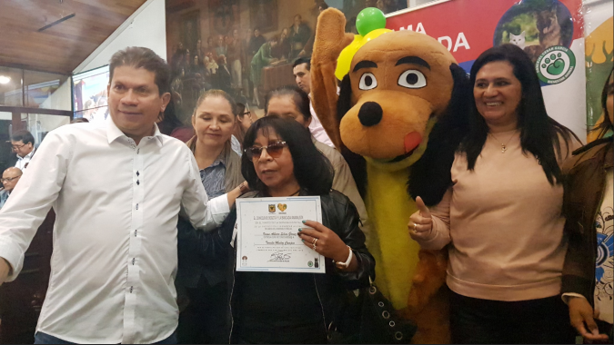 <p>El concejal Venus Albeiro Silva resalta  la labor de las personas que trabajan en favor de la protección animal en Bogotá.</p>