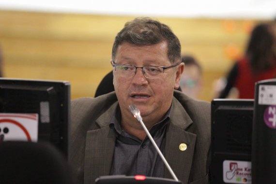 <p>Concejal, Álvaro Acevedo, solicitó la creación de una comisión que evalúe los términos legales de la protección y bienestar animal de caninos de vigilancia en Bogotá</p>
