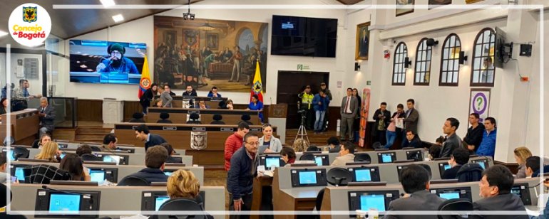 <p>Concejo de Bogotá discute comunicación radicada por el Contralor ante la corporación. También  realiza elección de las candidatas y organizaciones de mujeres ganadoras de la Orden Civil Al Mérito, María Currea de Aya</p>