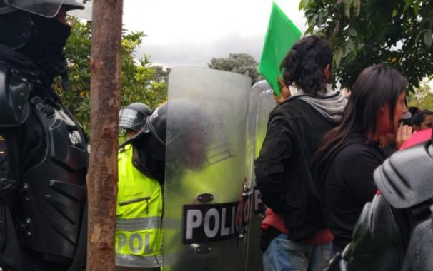 <p>Construir una Bogotá cuidadora exige también que se hagan cambios estructurales en la Policía</p>
