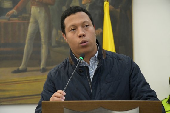 <p>Concejal Jorge Colmenares pide al gobierno nacional realizar intervención administrativa a la salud en Bogotá</p>