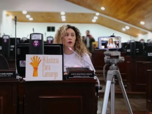<p>Colombia: lejos de eliminar la violencia contra la mujer.</p>