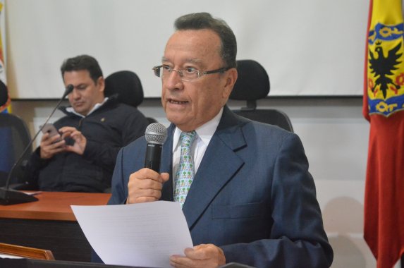 <p>“Inspección y Vigilancia a Establecimientos de Comercio”</p>