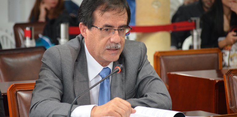 <p>Concejo de Bogotá impuso Orden Civil al Mérito “José Acevedo y Gómez en el Grado de Gran Cruz” al licenciado Alexander Rubio Álvarez</p>