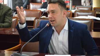 ‘Es más que justo reconocer la labor de la Fundación Hospital de la Misericordia y su invaluable aporte al país’: Concejal Yefer Vega