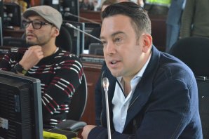 ‘Los Biciusuarios tendrán una política pública de la bicicleta en Bogotá, planteada en el Proyecto de Acuerdo No. 596 y aprobada por la Comisión del Plan’: Concejal Yefer Vega”