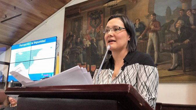 <p>“Aguas de Bogotá quedó por fuera de la licitación de aseo por las multas que se han tenido que pagar por los errores de Petro”, denunció la Concejal Angela Garzón</p>