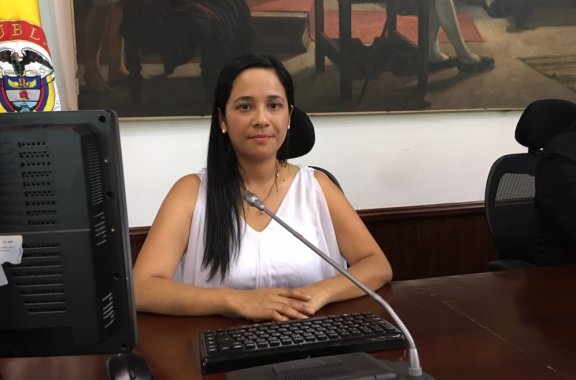 <p>Rompamos el silencio</p>