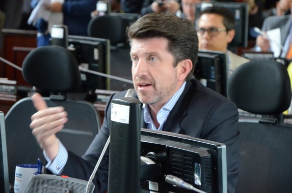 <p>Licitación de buses de Transmilenio debe ser cero emisión</p>