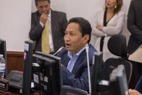 <p>Ante cuestionamientos por contratación, Alcaldesa de Usaquén debería ser retirada de su cargo</p>