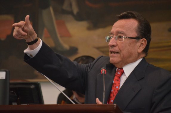 <p>Títulos de propiedad entregados a la comunidad del barrio La Playa, fue el resultado del gran trabajo del Concejal Jorge Durán</p>