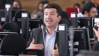 Más de 22 mil funcionarios públicos del Distrito siguen en riesgo de perder parte de sus ingresos