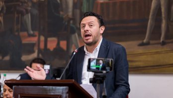 La tal democratización de acciones de la EEB no existió: bogotanos del común no pudieron comprar acciones