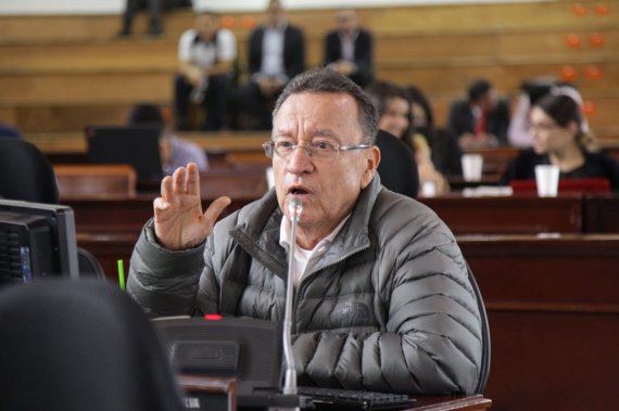 <p>Centros penitenciaros no cumplen con su deber de resocialización</p>