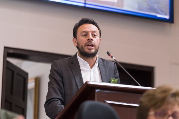 <p>Cerca de 20 mil millones de pesos se han invertido en Transmilenio para evitar los colados, pero aún no hay resultados visibles.</p>