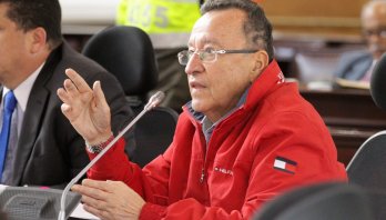 Plataformas tecnologías en el transporte públicos individual de Bogotá D.C, y cambio de taxímetros.