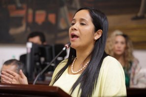 “¿En Bogotá se está garantizado el derecho a la salud de las mujeres y su libre decisión de interrumpir el embarazo según los mandatos de la Corte Constitucional?”, se preguntó la concejal Xinia Navarro