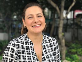 ¡Es la hora de las Mujeres en el poder! ¡Es la hora de las Mujeres en el poder!