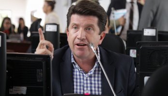 Primer informe de seguimiento al proyecto metro: advertencias y recomendaciones