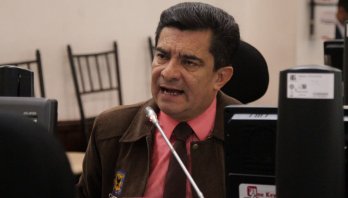 El Concejal de la Familia denuncia hacinamiento en Urgencias del Hospital El Tunal: más de 100 pacientes y pésima atención