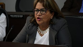 MIRA presenta ponencia positiva a proyecto que busca proteger de las drogas a menores de edad