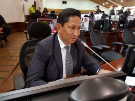 Le recuerdo a la administración que el pasado 2 de mayo se comprometió a buscar soluciones a la crisis de pequeños propietarios de vehículos vinculados al SITP