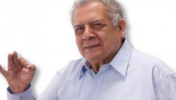 Paz en la tumba del maestro, compañero y amigo Carlos Romero