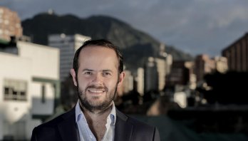 Si esto no es corrupción entonces, ¿qué es? Si esto no es corrupción entonces, ¿qué es?