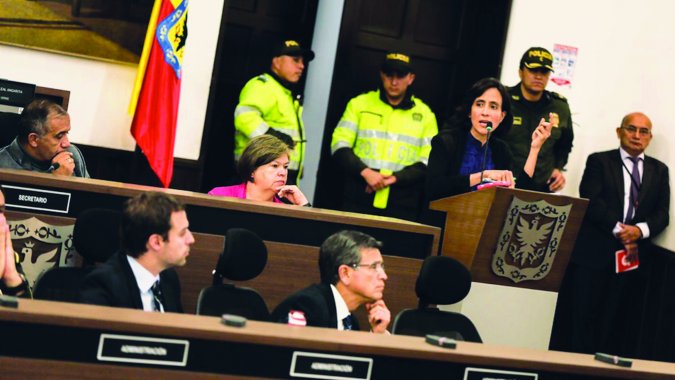 <p>Debate Bancada Colombia Humana UP Mais, Protesta Social, ESMAD y protocolo</p>