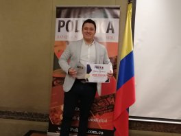 Julián Espinosa, ganador del premio Politika 2020, Gestión y Liderazgo