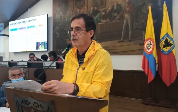 <p>El concejal Celio Nieves Herrera recomendó fortalecer los mecanismos de medición de la Política de Víctimas de Bogotá</p>