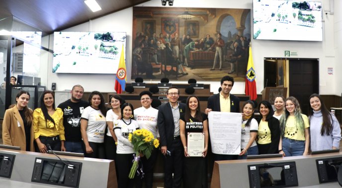 <p>La Asociación Colombiana de Endometriosis e Infertilidad - ASOCOEN recibió importante reconocimiento en el Concejo de Bogotá</p>