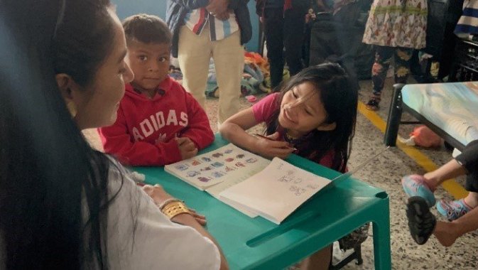 <p>La negligencia del gobierno de Claudia López, ha cobrado la vida de 31 niñas y niños Emberá en Bogotá</p>