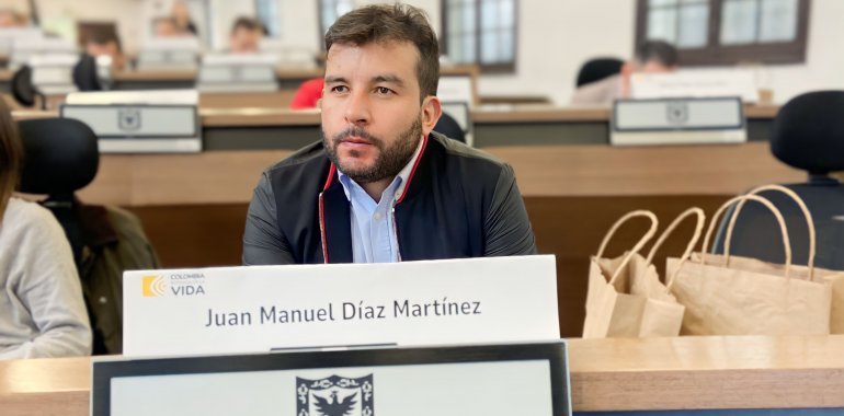 <p>Concejal Juan Manuel Díaz radicó siete proyectos de acuerdo que buscan enfrentar las mayores problemáticas de Bogotá</p>
