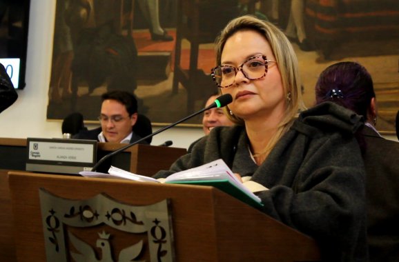<p>Concejal Rocío Dussán hace un llamado por las niñas y mujeres de la ciudad</p>