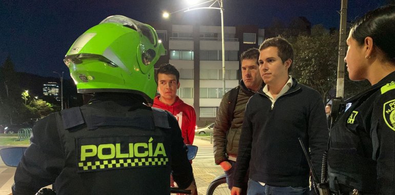 <p>Concejal Jesús David Araque recorrió Usaquén en bicicleta junto con la Policía y el Ejército</p>