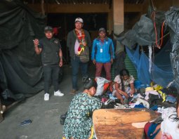 “Llevamos más de 6 meses desde que empezamos a sesionar, pidiendo garantías para el pueblo Embera en Bogotá”, dijo el Concejal Taita Oscar Bastidas Jacanamijoy