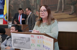 Ana Teresa Bernal llama al respeto y reflexión en defensa de los derechos LGBTIQ+ en el Concejo de Bogotá