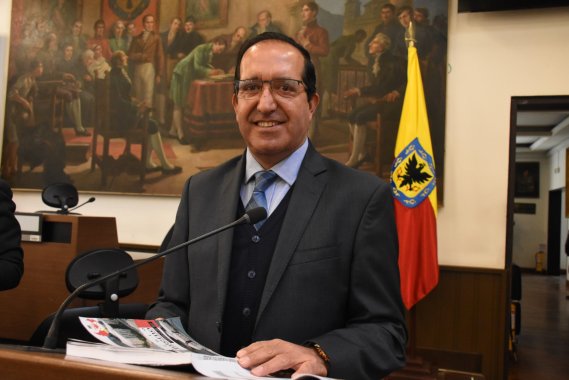 <p>Supersalud está legislando a su acomodo</p>