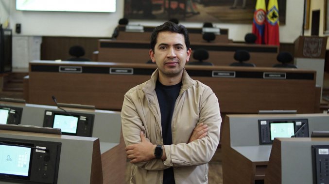 <p>Concejal Daniel Briceño pide igualdad en la aplicación del Día sin Carro en Bogotá</p>
