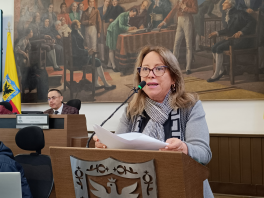 Bogotá debe actuar con urgencia frente al deterioro de la calidad del aire: Ana Teresa Bernal