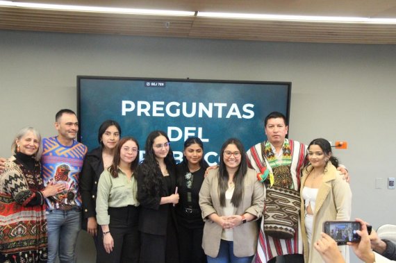 <p>El Concejal Indígena Taita Oscar Bastidas destaca la necesidad de concientizar a la ciudadanía sobre el agua y la alimentación en Bogotá</p>