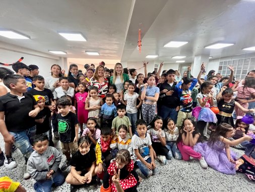 <p>“Sí al multiilinguismo en los colegios públicos de la capital”: María Clara Name</p>