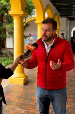 <p>¡Bogotá multilingüe, una apuesta del concejal Juan Manuel Díaz!</p>