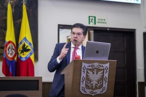 Subsidiar la formalización de los bicitaxistas, propone el concejal, Fernando López