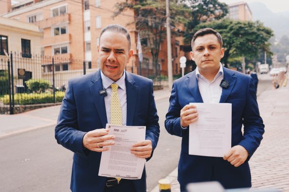 <p>Concejal Marco Acosta y abogado activista David Gerardo Cote lideran acciones legales y diplomáticas para exigir garantías a la comunidad cristiana en Colombia </p>