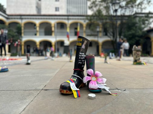 <p>Día Nacional de la Memoria y Solidaridad con las Víctimas del Conflicto Armado</p>