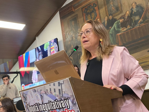 <p>Ana Teresa Bernal denuncia precarización laboral en el Distrito: “La tercerización es una política de despojo institucional”</p>