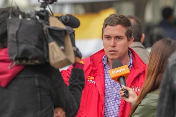 <p>“Las amenazas contra el alcalde Carlos Fernando Galán no pueden tomarse como una broma”: concejal Jesús David Araque </p>